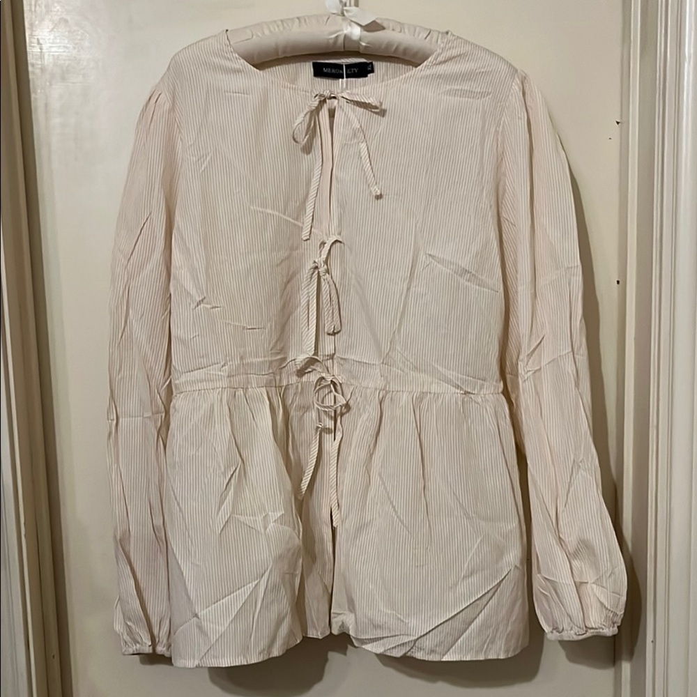 NWT beige and white striped Tie-Front Blouse  XL